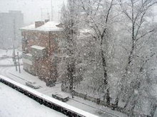 из-за снежных метелей в украине обесточены 330 населённых пунктов, закрыты аэропорты
