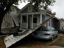 в результате урагана в беларуси пострадало 800 построек и 2 тыс. га леса
